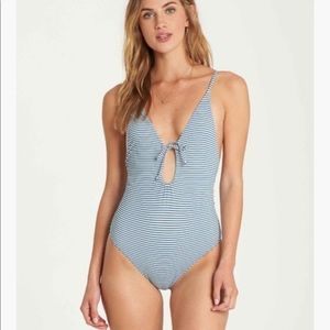 Billabong Sea Rinse 1-Piece Swimsuit Size Large